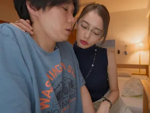 Thèm địt, mẹ vợ dụ con rể làm "chuyện ấy"